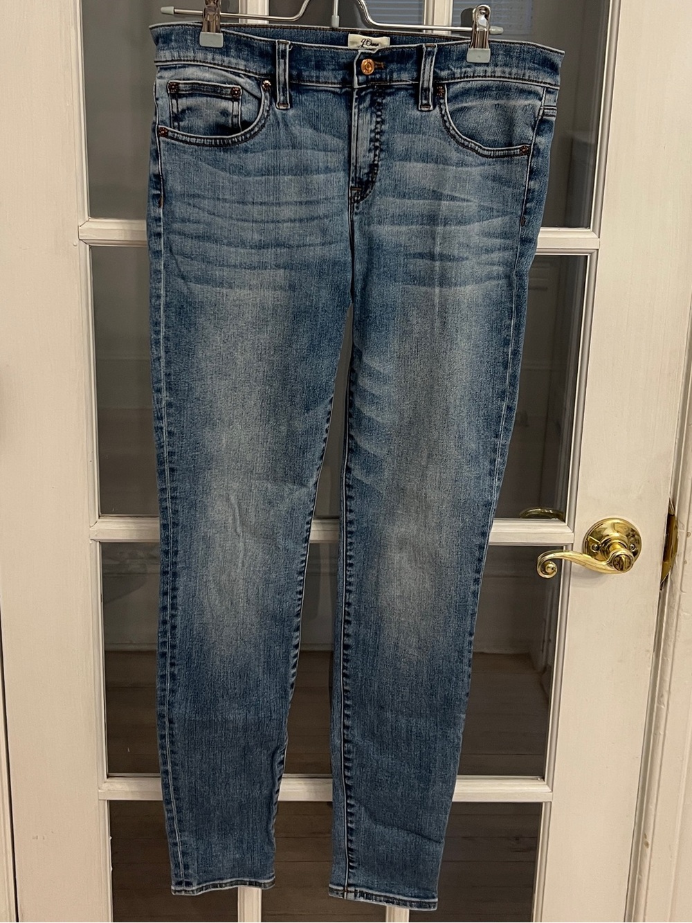 J. CREW Women’s Medium Wash 8” Low Rise Tooth Pick Skinny Jeans Size 29 Tall